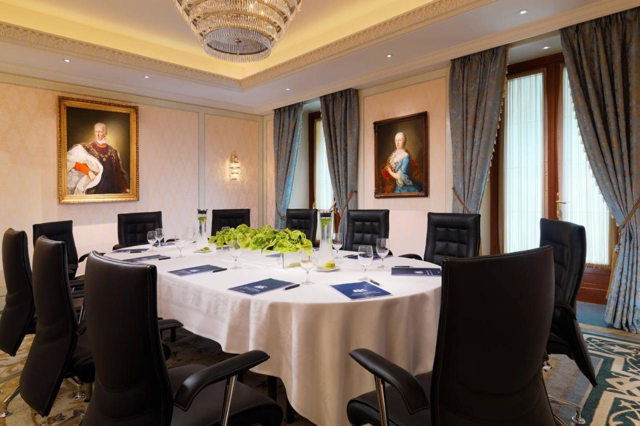 Hotel Imperial, A Luxury Collection Hotel, Vienna Exterior photo The boardroom at the London Stock Exchange