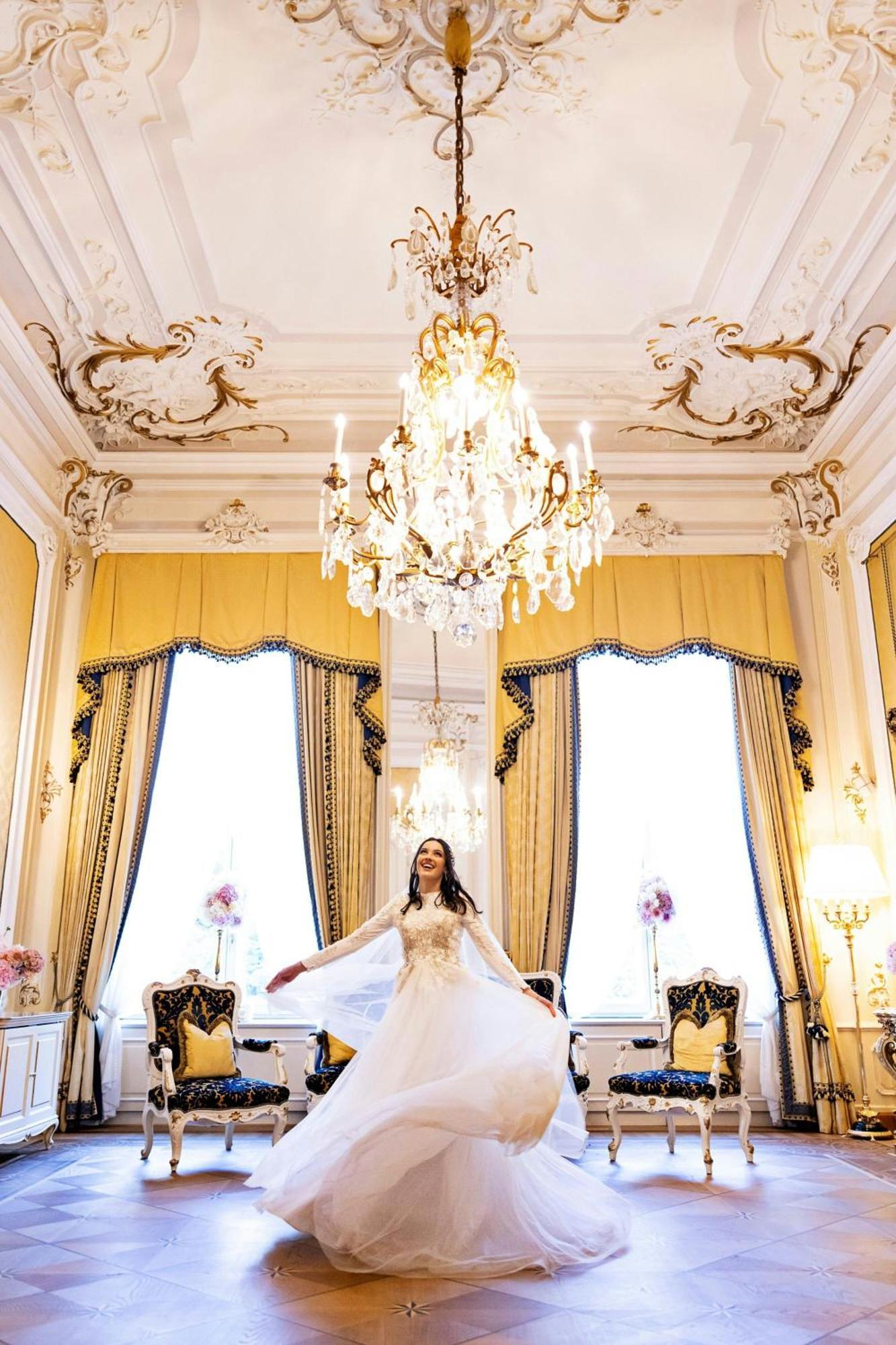 Hotel Imperial, A Luxury Collection Hotel, Vienna Exterior photo Wedding dress